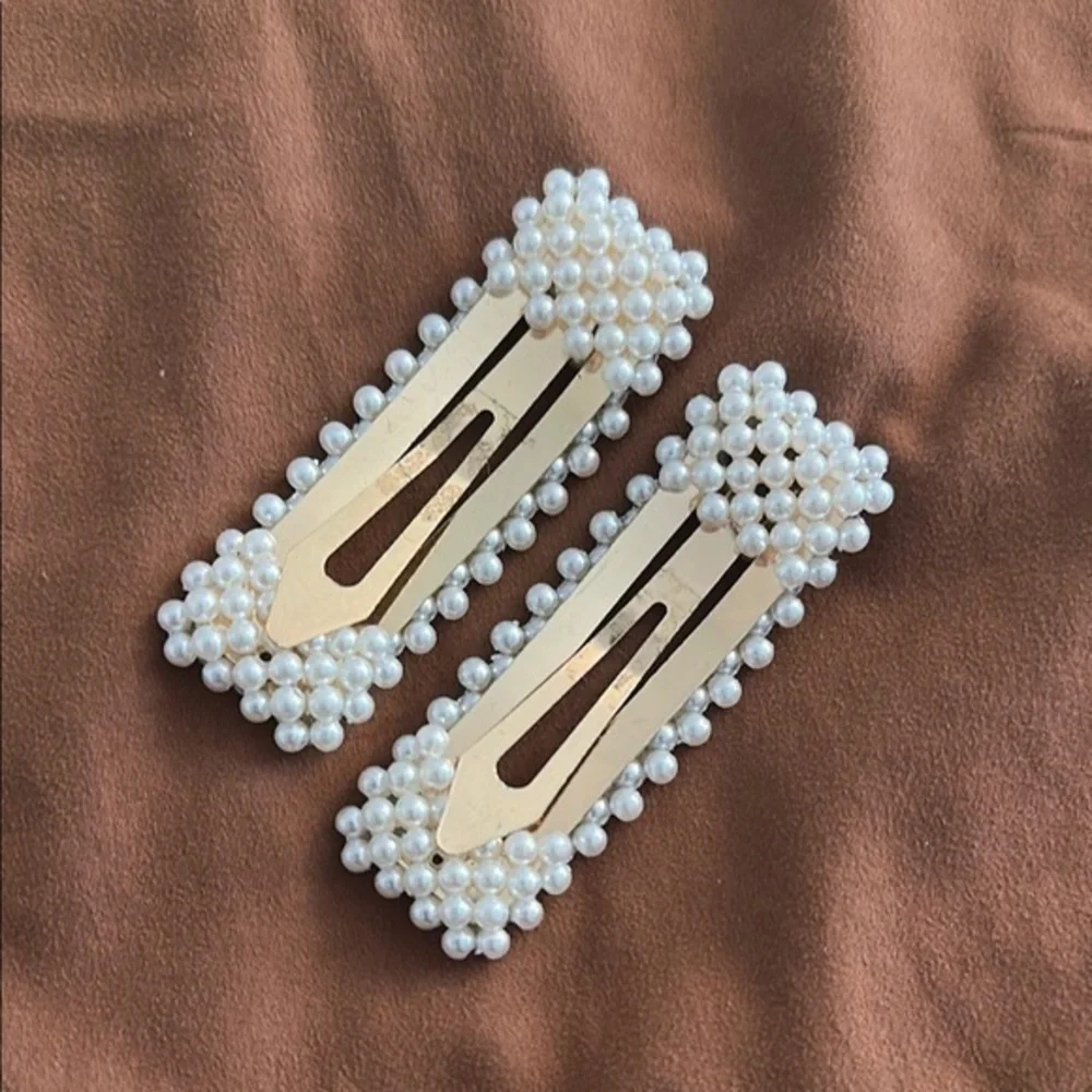 Elegant Pearl Gem Gold Tone Hair Clips